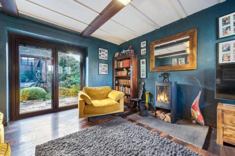 The Coach House HDR-5.jpg