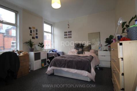 Hessle Place, Leeds photo 4