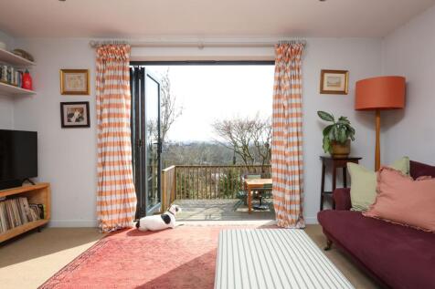 Kathdene Gardens, Bristol, BS7