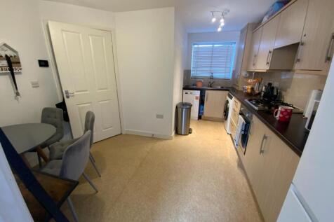 Eccles Close, Henley Green, Coventry photo 4