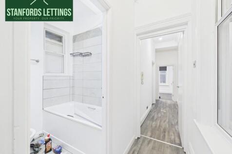 Hallway.jpg