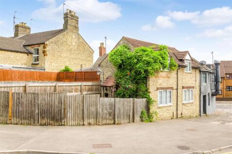 lees Street - front