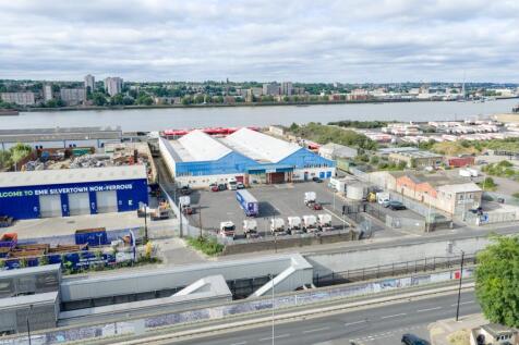unit 8 Standard Industrial Estate 70.jpg