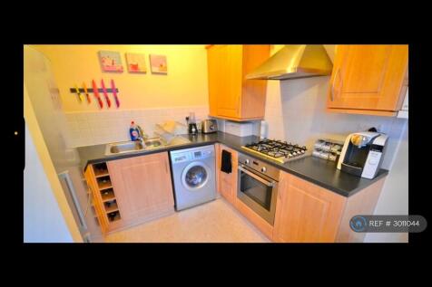 Riverbrook Road, West Timperley, Altrincham, WA14 photo 4