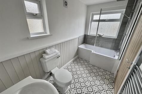 Downstairs Bathroom