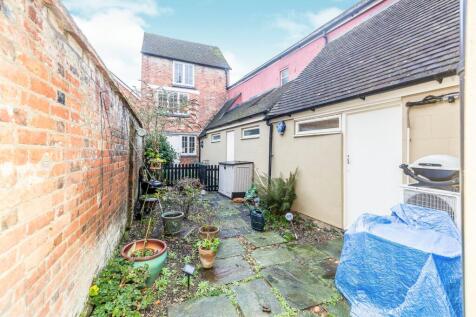 Courtyard Garden