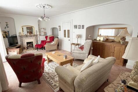 Sitting Room.jpg