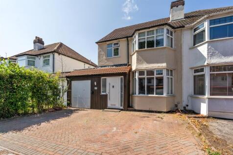 156 Stanway Road_1.jpg