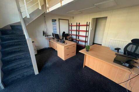 Office to rent Image 4