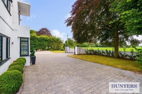 94395_White House Selby Road Camblesforth (6) - Co