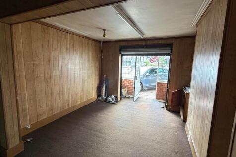 Retail unit, Chesterfield Road North, Mansfield photo 4