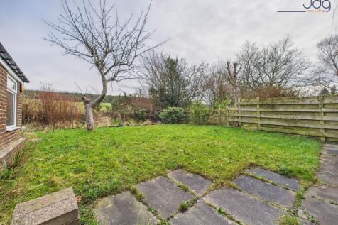 Spacious south facing garden