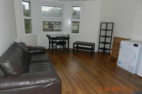 Richmond Crescent, Roath photo 4
