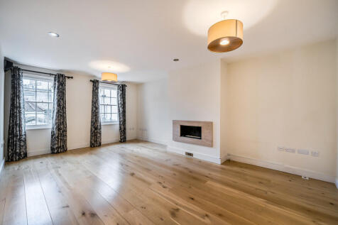 First Floor Recep...