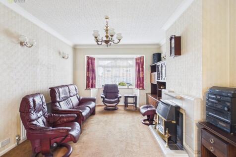 cam01698g0pr0149still002