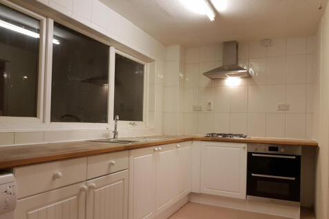 2-Bedroom Flat Available in Cambridge