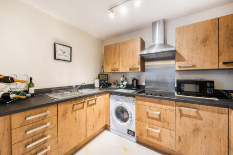 1409397-7-698de6f...