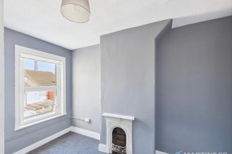 CAM02318G0-PR0456...