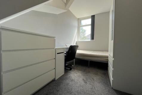 Harriet Street, Cathays photo 4
