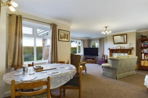 Living / Dining Room