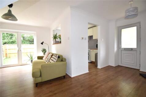 Marsh Close, Plymouth, Devon, PL6 photo 5