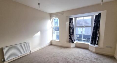 Fore Street, Redruth, TR15 photo 3