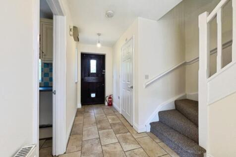 a289c9cf-Hallway