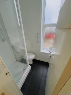 Church Road, Leeds, West Yorkshire, LS12 photo 4