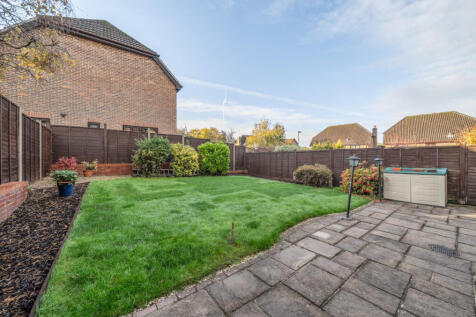 1371401-16-68f8a1...