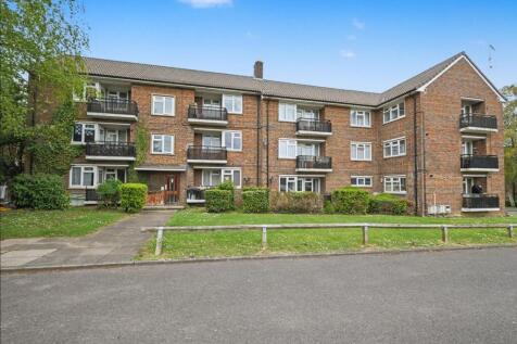 Flat 4, Hawkswood House, Moordale Avenue, Bracknell, RG42 1RY