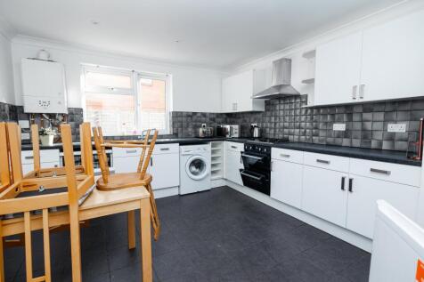 Ripon Road, Charminster, Bournemouth photo 4