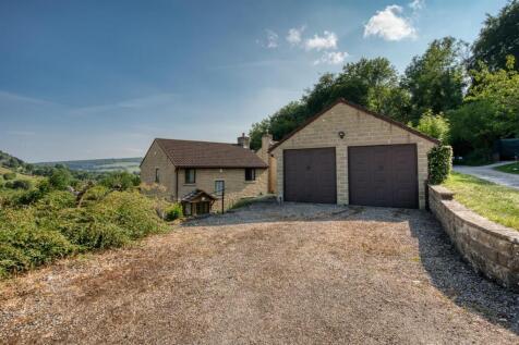 Double garage and driveway.jpg