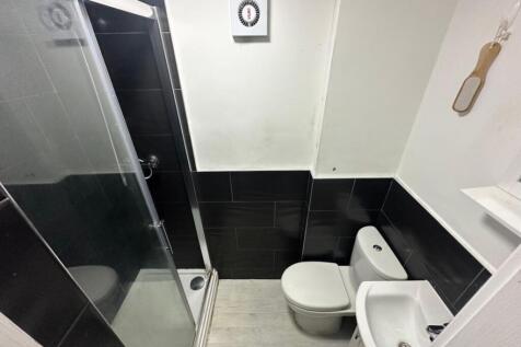 Bedroom 4 En Suite