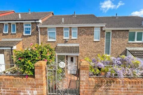 Hessary Drive 62 - NEW FRONT.jpg
