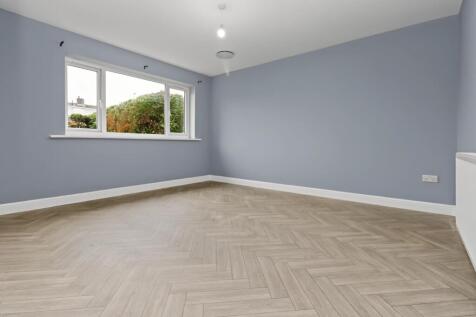 Coniston Avenue, Ashton-In-Makerfield, WN4 photo 3