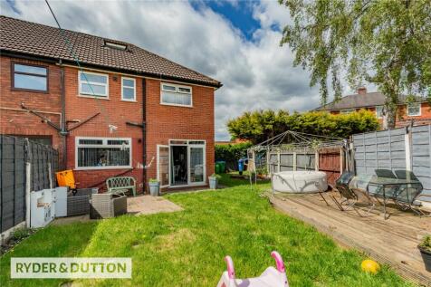 Manchester, M24 - property photo
