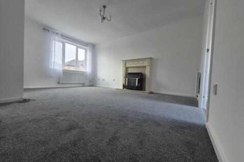 Monins Avenue, Tipton photo 3