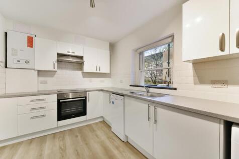 Westcroft Square, London, W6 photo 5