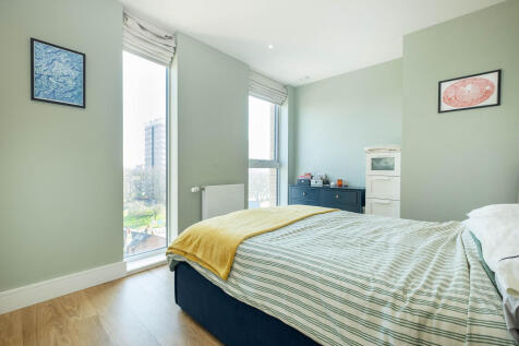 2 bed, 2 bath Flat in manchester - Photo 6