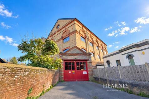 Property Image 1