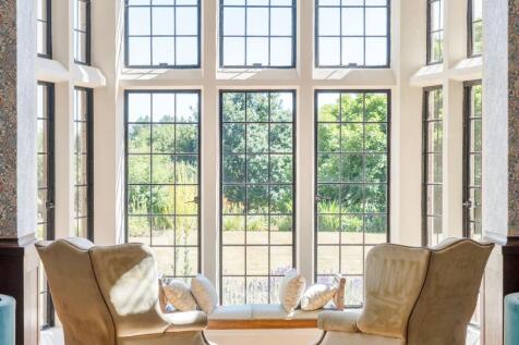 Communal Reading Room