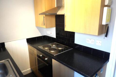 Flat 1 Primrose House 1, South Parade,Thorne,Doncaster, DN8 photo 3