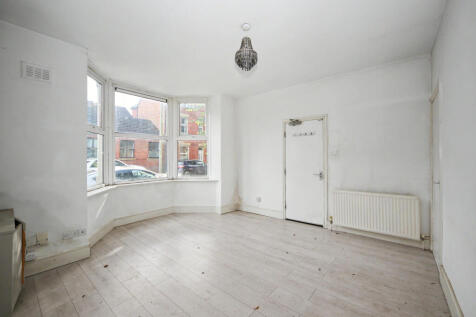 15A Lorraine Avenue, Preston, Lancashire, PR2 3BL