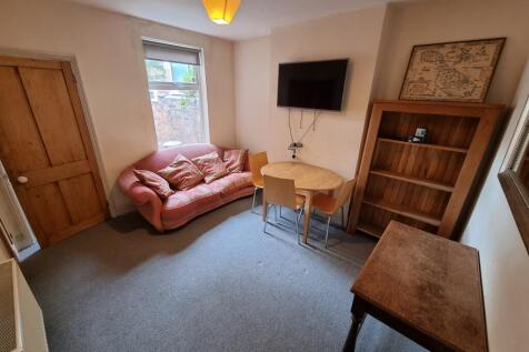 46 Plymouth Place, Leamington Spa photo 3