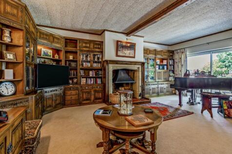 Drawig Room