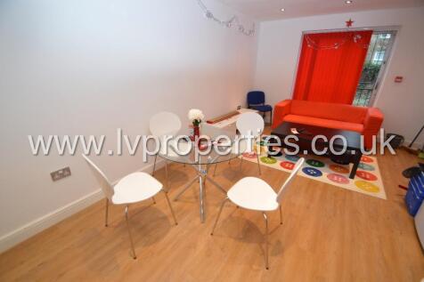 Hyde Park Terrace, Hyde Park, Leeds, West Yorkshire, LS6 photo 4