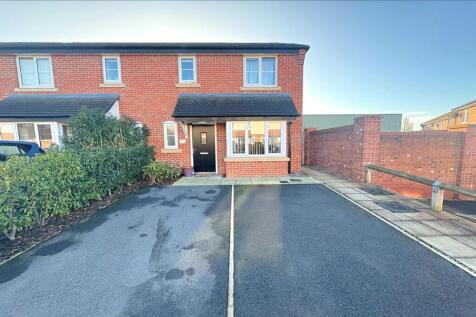 Crewe, CW4 - property photo