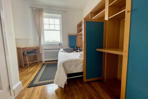 Studio to rent