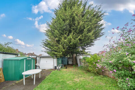 1330703-1-688b3fb...