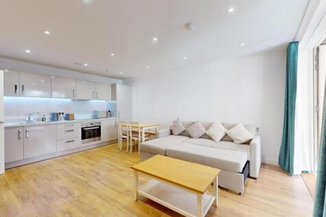 Property to rent in Beckton - Barrain London